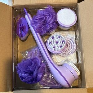 Purple Bath & Body Tool Set